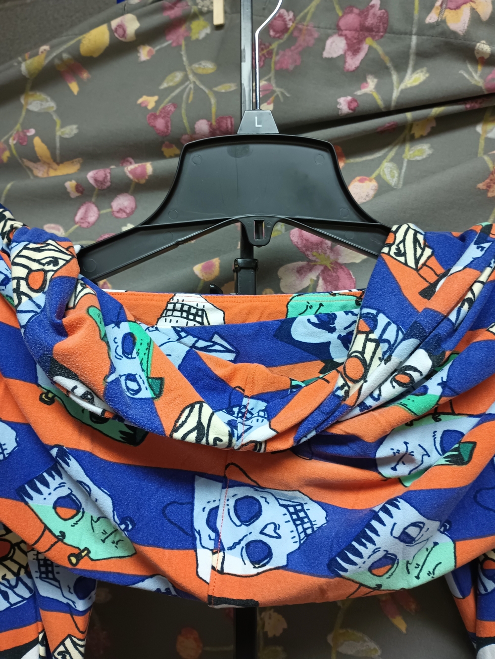 LuLaRoe Halloween Orange & Blue Monster Mask Leggings TC Tall & Curvy, 2X, XXL - Picture 2 of 3